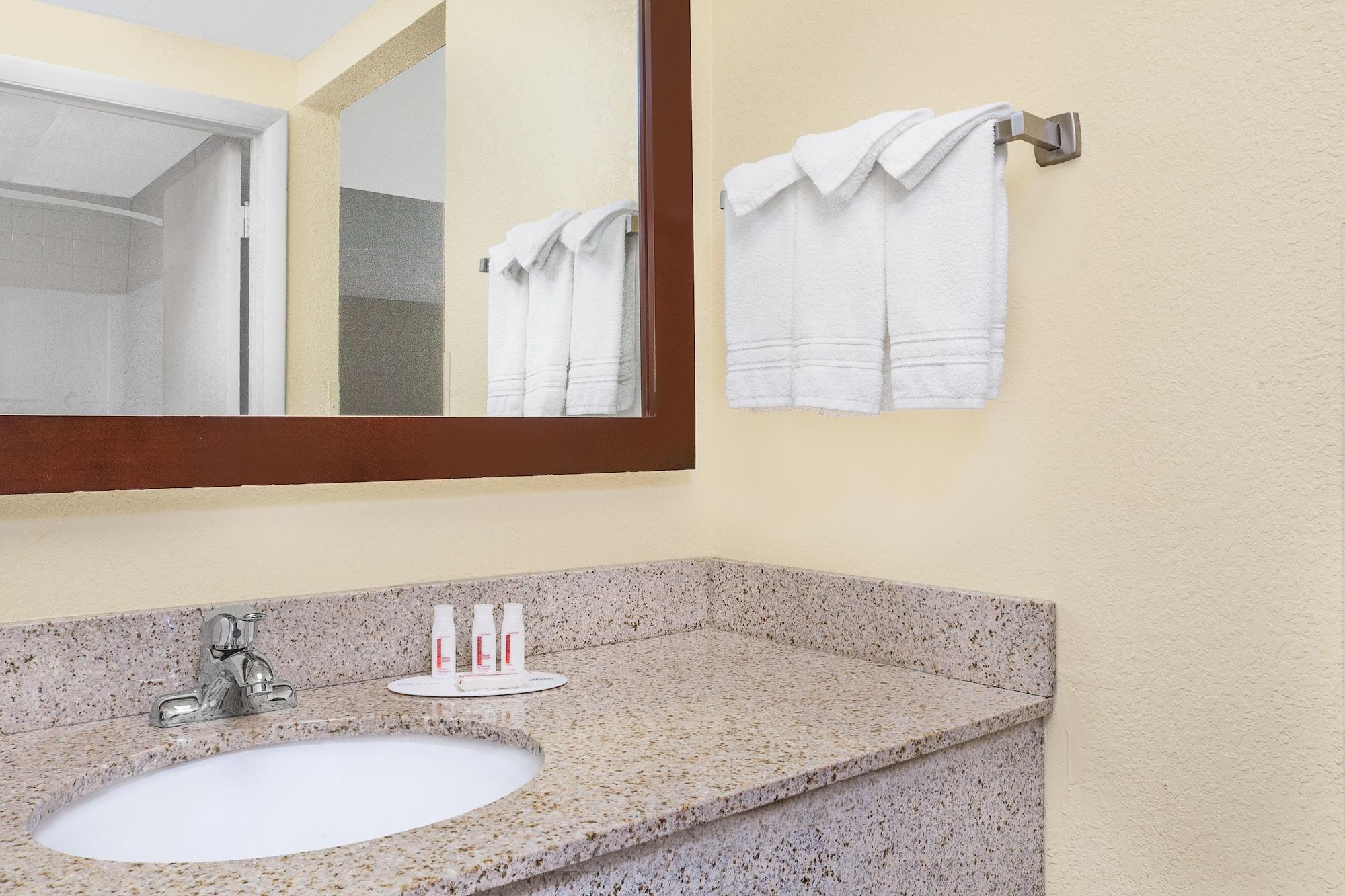Days Inn By Wyndham Wilkes Barre Ngoại thất bức ảnh