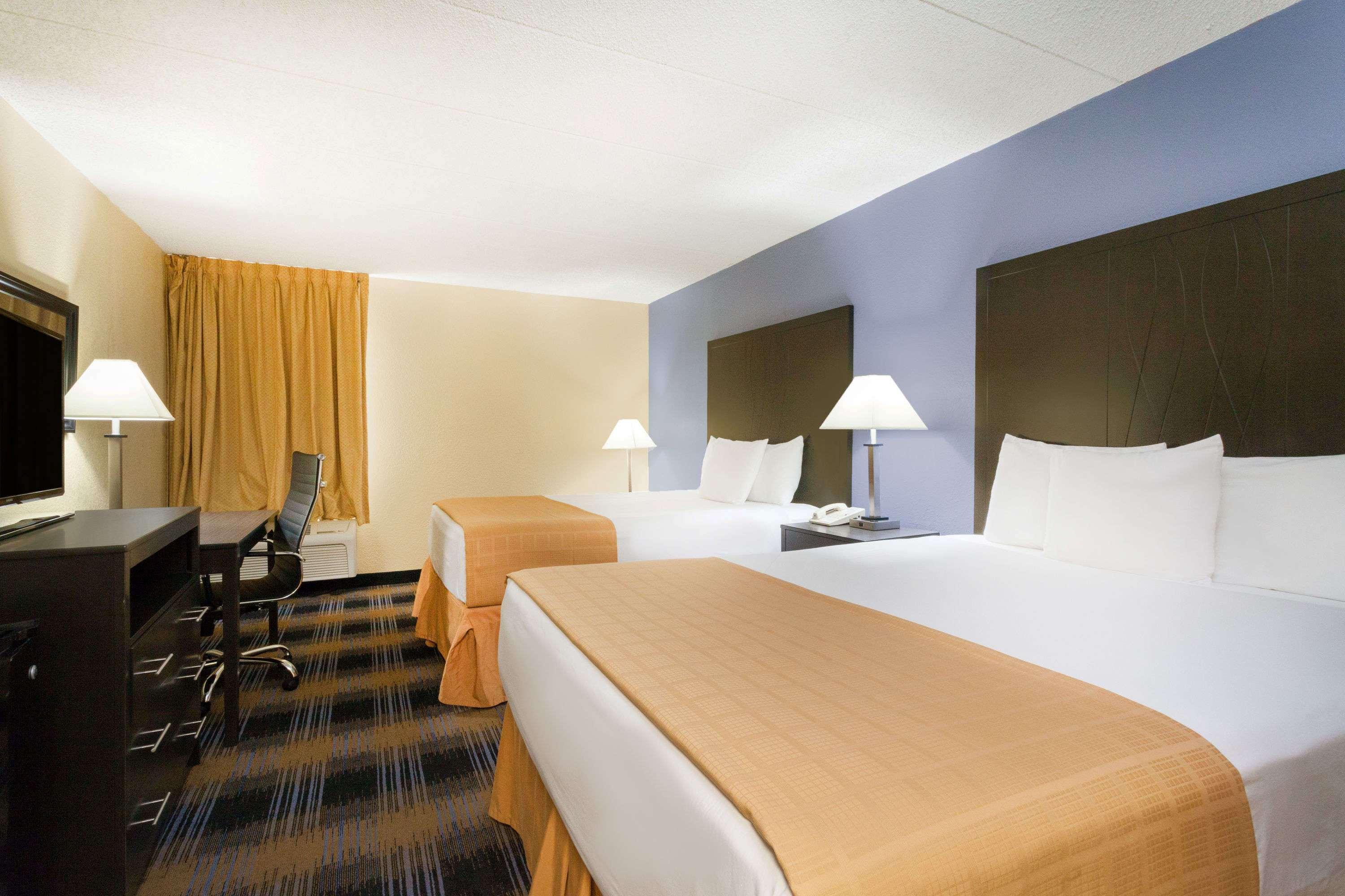 Days Inn By Wyndham Wilkes Barre Ngoại thất bức ảnh