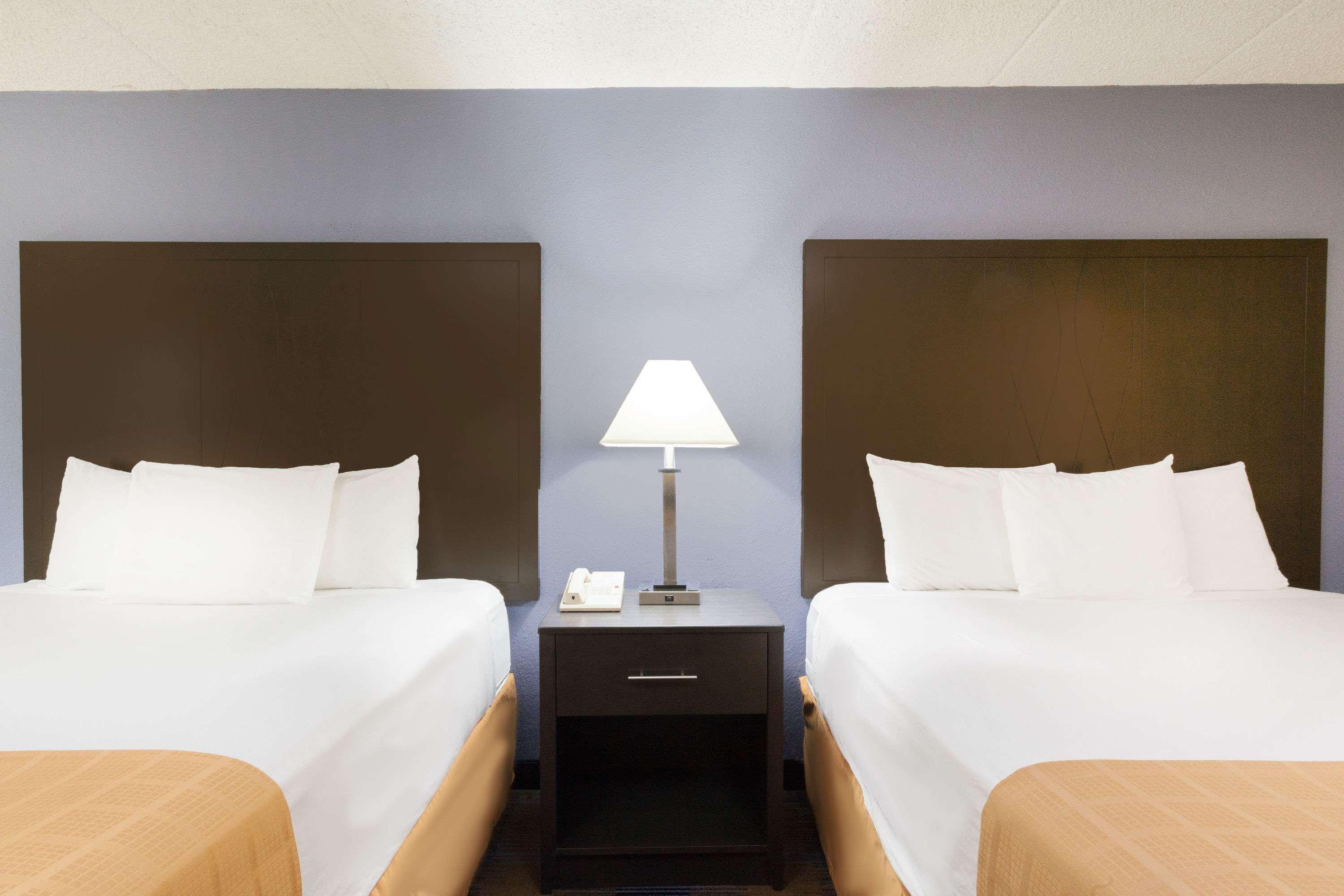Days Inn By Wyndham Wilkes Barre Ngoại thất bức ảnh