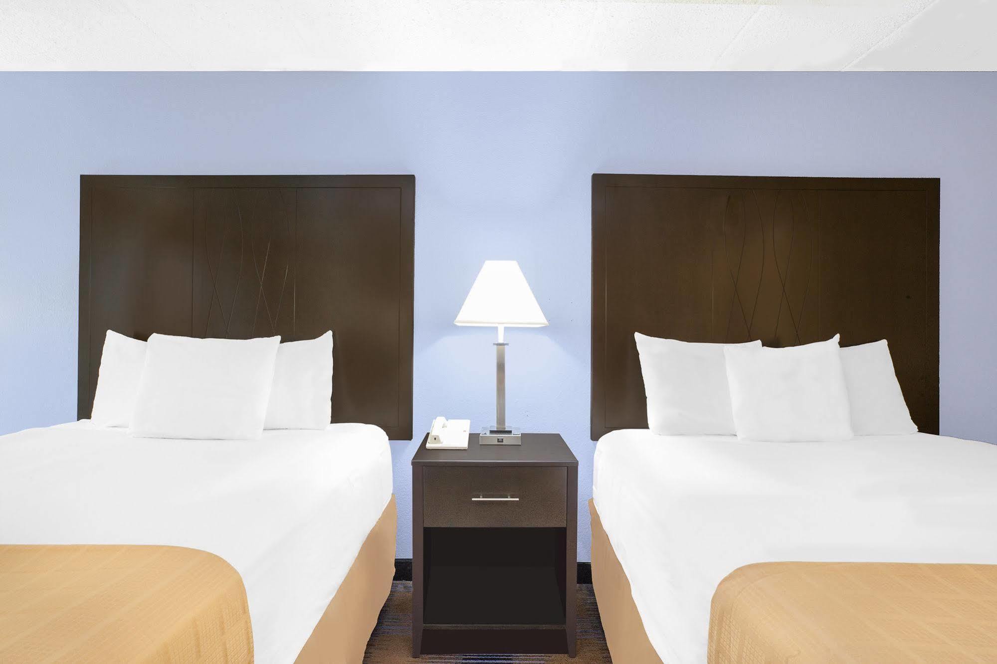 Days Inn By Wyndham Wilkes Barre Ngoại thất bức ảnh